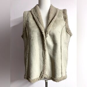 Petals Women’s Suede Vest, Large, Fleece Lining, Tan/Beige